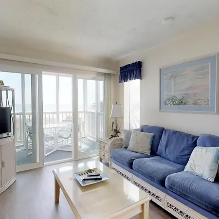 Palmwood Villas Unit 110
